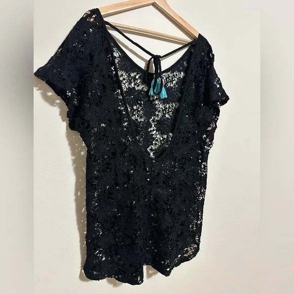 Xhilaration Vintage Lace Floral Swim Cover - Picture 3 of 7